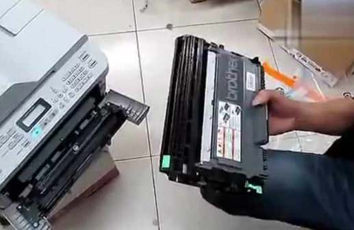 兄弟7360加粉后提示更换墨粉和解决方法。